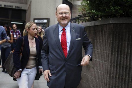 New York City Republican mayoral candidate Joe Lhota exits the polling center after voting in the Republican primary election in the Brookly New York City Republican mayoral candidate Joe Lhota exits the polling center after voting in the Republican primary election in the Brookly