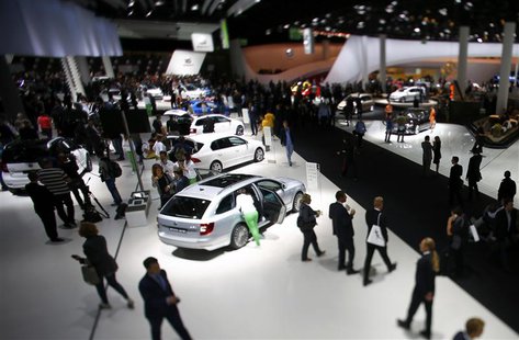 The stand of Volkswagen is pictured during a media preview day at the Frankfurt Motor Show (IAA) September 10, 2013. REUTERS/Pawel Kopczynsk The stand of Volkswagen is pictured during a media preview day at the Frankfurt Motor Show (IAA) September 10, 2013. REUTERS/Pawel Kopczynsk