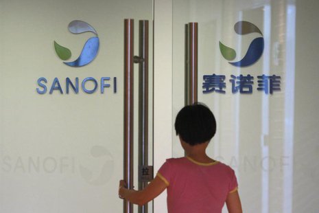 An employee walks into an office of French drugmaker Sanofi in Shanghai August 2, 2013. REUTERS/Aly Song An employee walks into an office of French drugmaker Sanofi in Shanghai August 2, 2013. REUTERS/Aly Song