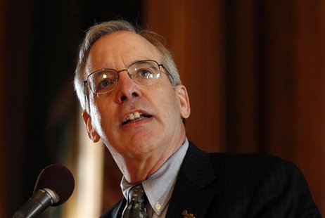 Federal Reserve Bank of New York President William C. Dudley delivers remarks at the Brooklyn Chamber of Commerce in New York June 10, 2011. Federal Reserve Bank of New York President William C. Dudley delivers remarks at the Brooklyn Chamber of Commerce in New York June 10, 2011.