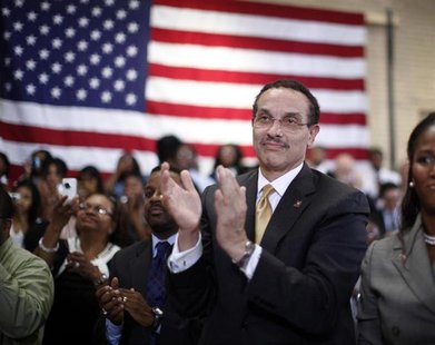 Washington Mayor Vincent Gray applauds U.S. President Barack Obama as he delivers his third annual back-to-school speech at Benjamin Banneke Washington Mayor Vincent Gray applauds U.S. President Barack Obama as he delivers his third annual back-to-school speech at Benjamin Banneke