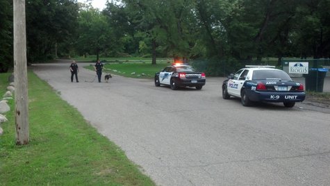 Police search Mickelson Park Police search Mickelson Park