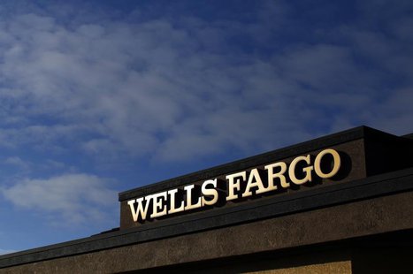 A Wells Fargo bank is seen in Del Mar, California January 17, 2012. REUTERS/Mike Blake A Wells Fargo bank is seen in Del Mar, California January 17, 2012. REUTERS/Mike Blake