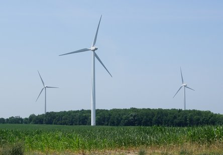 Commercial grade windmills are generating electricity at a rate comparable to gas or coal, according to new report. Commercial grade windmills are generating electricity at a rate comparable to gas or coal, according to new report.