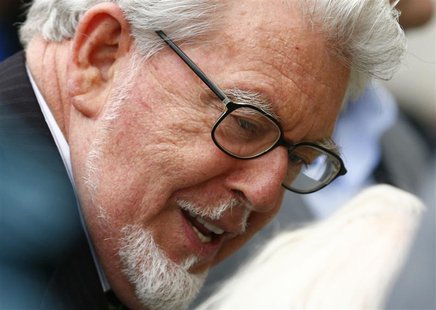 Entertainer Rolf Harris arrives at Westminster Magistrates Court, to face sex offence charges, in central London September 23, 2013. REUTERS Entertainer Rolf Harris arrives at Westminster Magistrates Court, to face sex offence charges, in central London September 23, 2013. REUTERS