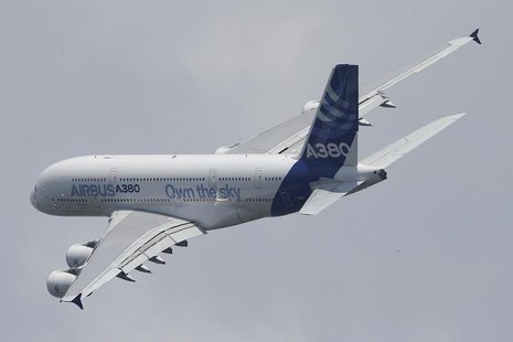 An Airbus A380 takes part in a flying display during the opening of the 50th Paris Air Show at Le Bourget airport near Paris June 17, 2013. An Airbus A380 takes part in a flying display during the opening of the 50th Paris Air Show at Le Bourget airport near Paris June 17, 2013.