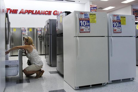 A woman shops for refrigerators at a store in New York July 28, 2010. REUTERS/Shannon Stapleton A woman shops for refrigerators at a store in New York July 28, 2010. REUTERS/Shannon Stapleton