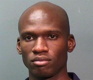 Aaron Alexis, who the FBI believe to be responsible for the shootings at the Washington Navy Yard in the Southeast area of Washington, DC, i Aaron Alexis, who the FBI believe to be responsible for the shootings at the Washington Navy Yard in the Southeast area of Washington, DC, i