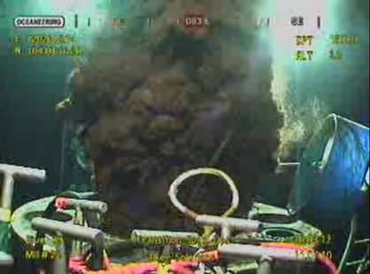 Oil gushes from Bp's ruptured well in the Gulf of Mexico, in this frame grab captured from a BP live video feed on July 11, 2010. REUTERS/BP Oil gushes from Bp's ruptured well in the Gulf of Mexico, in this frame grab captured from a BP live video feed on July 11, 2010. REUTERS/BP