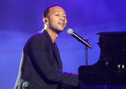 Singer John Legend performs at the annual shareholders meeting for Walmart in Fayetteville, Arkansas June 7, 2013. REUTERS/Rick Wilking Singer John Legend performs at the annual shareholders meeting for Walmart in Fayetteville, Arkansas June 7, 2013. REUTERS/Rick Wilking