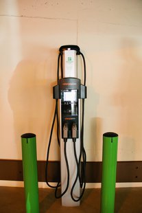 Holiday Inn and Suites Charging Station Holiday Inn and Suites Charging Station