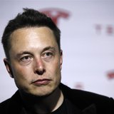 Tesla Motors Inc CEO Elon Musk talks about Tesla's new battery swapping program in Hawthorne, California in this June 20, 2013, file photo. Tesla Motors Inc CEO Elon Musk talks about Tesla's new battery swapping program in Hawthorne, California in this June 20, 2013, file photo.