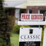 A "Price Reduced" sign is displayed on a home for sale in northern Virginia suburb of Vienna, outside Washington, October 27, 2010. REUTERS/ A "Price Reduced" sign is displayed on a home for sale in northern Virginia suburb of Vienna, outside Washington, October 27, 2010. REUTERS/