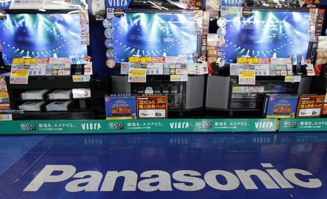 Panasonic's plasma TV sets are displayed at an electronics shop in Tokyo in this October 20, 2011 file photo. REUTERS/Kim Kyung-Hoon/Files Panasonic's plasma TV sets are displayed at an electronics shop in Tokyo in this October 20, 2011 file photo. REUTERS/Kim Kyung-Hoon/Files
