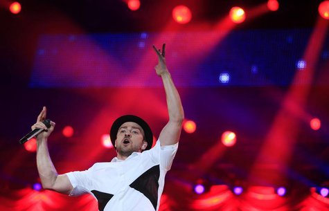 U.S. singer-sonwriter Justin Timberlake performs at the Rock in Rio Music Festival in Rio de Janeiro September 15, 2013. REUTERS/Ricardo Mor U.S. singer-sonwriter Justin Timberlake performs at the Rock in Rio Music Festival in Rio de Janeiro September 15, 2013. REUTERS/Ricardo Mor
