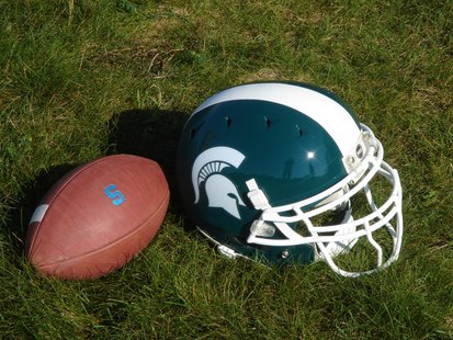 2010 Michigan State Spartans Football Helmet. 2010 Michigan State Spartans Football Helmet.
