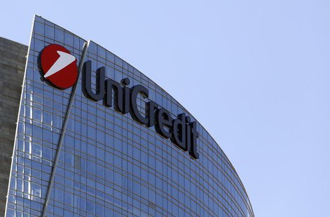 Italy's largest bank UniCredit is pictured in downtown Milan September 12, 2013. REUTERS/Stefano Rellandini Italy's largest bank UniCredit is pictured in downtown Milan September 12, 2013. REUTERS/Stefano Rellandini