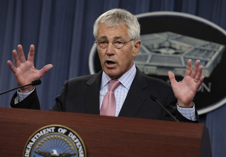 U.S. Secretary of Defense Chuck Hagel speaks at a news conference at the Pentagon in Washington October 17, 2013. REUTERS/Yuri Gripas U.S. Secretary of Defense Chuck Hagel speaks at a news conference at the Pentagon in Washington October 17, 2013. REUTERS/Yuri Gripas