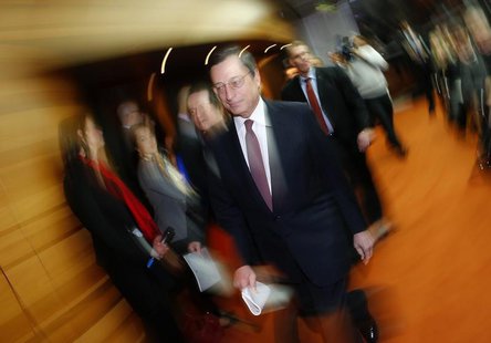 Mario Draghi, President of the European Central Bank (ECB), arrives for his monthly news conference in Frankfurt, January 10, 2013. REUTERS/ Mario Draghi, President of the European Central Bank (ECB), arrives for his monthly news conference in Frankfurt, January 10, 2013. REUTERS/