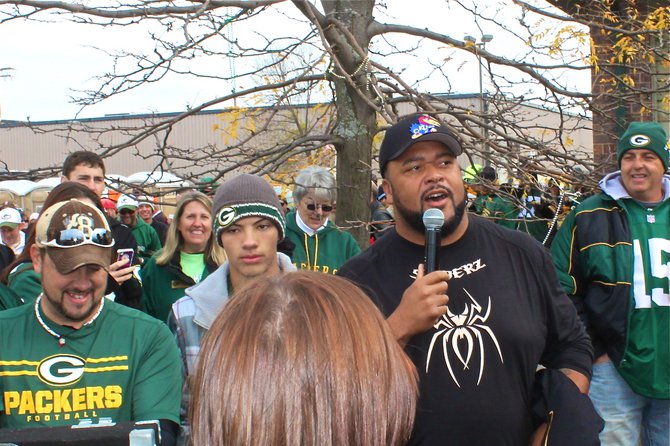 10/20/13 vs. Cleveland - Gilbert Brown