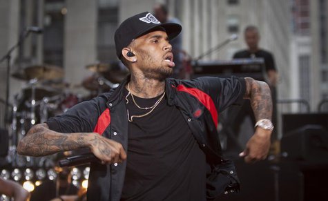 Singer Chris Brown performs on NBC's 'Today' show at Rockefeller Center in New York August 30, 2013. REUTERS/Carlo Allegri Singer Chris Brown performs on NBC's 'Today' show at Rockefeller Center in New York August 30, 2013. REUTERS/Carlo Allegri