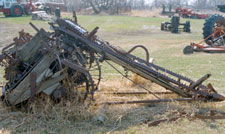 1904 Overby corn harvester and husker (corn picker) (SDSU.edu) 1904 Overby corn harvester and husker (corn picker) (SDSU.edu)