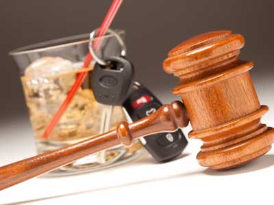 Cedar Grove man arrested after foot chase Cedar Grove man arrested after foot chase