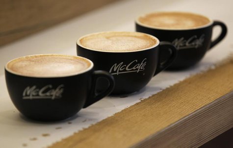 McDonald's McCafe coffees are seen at its Harajuku-Omotesando shop in Tokyo April 29, 2012. REUTERS/Kim Kyung-Hoon McDonald's McCafe coffees are seen at its Harajuku-Omotesando shop in Tokyo April 29, 2012. REUTERS/Kim Kyung-Hoon