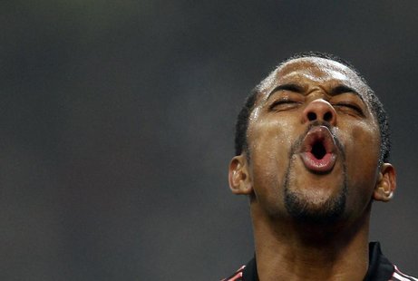 AC Milan's Robinho reacts during their match against Lazio in their Italian Serie A soccer match at San Siro stadium in Milan, February 1, 2 AC Milan's Robinho reacts during their match against Lazio in their Italian Serie A soccer match at San Siro stadium in Milan, February 1, 2