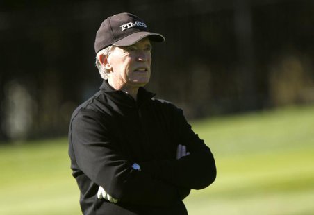 Pacific Investment Management (PIMCO) founder and co-chief investment officer Bill Gross plays golf on the first hole at Pebble Beach Golf L Pacific Investment Management (PIMCO) founder and co-chief investment officer Bill Gross plays golf on the first hole at Pebble Beach Golf L