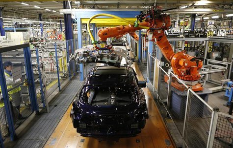 Peugeot 208 are seen at the assembly line at the PSA-Peugeot Citroen plant in Poissy, near Paris May 15, 2013. Picture taken May 15, 2013. R Peugeot 208 are seen at the assembly line at the PSA-Peugeot Citroen plant in Poissy, near Paris May 15, 2013. Picture taken May 15, 2013. R