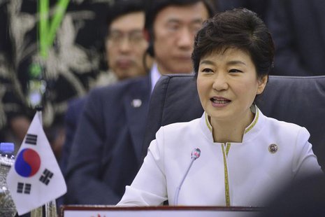 South Korea's President Park Geun-hye speaks at the ASEAN Plus Three Summit in Bandar Seri Begawan, October 10, 2013. REUTERS/Ahim Rani South Korea's President Park Geun-hye speaks at the ASEAN Plus Three Summit in Bandar Seri Begawan, October 10, 2013. REUTERS/Ahim Rani