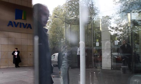 A man is reflected in a window near the entrance to the AVIVA headquarters building in Dublin October 19, 2011. REUTERS/Cathal McNaughton A man is reflected in a window near the entrance to the AVIVA headquarters building in Dublin October 19, 2011. REUTERS/Cathal McNaughton