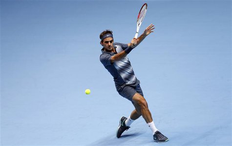 Roger Federer of Switzerland hits a return during his men's singles tennis match against Novak Djokovic of Serbia at the ATP World Tour Fina Roger Federer of Switzerland hits a return during his men's singles tennis match against Novak Djokovic of Serbia at the ATP World Tour Fina