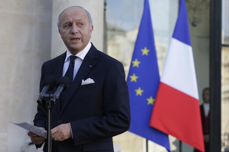 French Foreign Affairs Minister Laurent Fabius speaks to journalists following a meeting at the Elysee Palace in Paris November 3, 2013. REU French Foreign Affairs Minister Laurent Fabius speaks to journalists following a meeting at the Elysee Palace in Paris November 3, 2013. REU