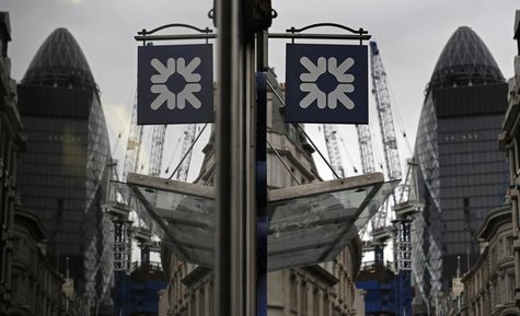A logo of the Royal Bank of Scotland (RBS) is reflected in the window of a branch office in London November 1, 2013. REUTERS/Luke MacGregor A logo of the Royal Bank of Scotland (RBS) is reflected in the window of a branch office in London November 1, 2013. REUTERS/Luke MacGregor