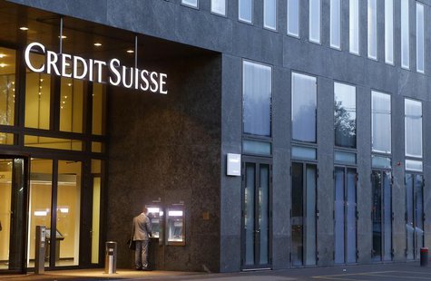 The logo of Swiss bank Credit Suisse is seen at an office building in Zurich October 24, 2013. REUTERS/Arnd Wiegmann The logo of Swiss bank Credit Suisse is seen at an office building in Zurich October 24, 2013. REUTERS/Arnd Wiegmann