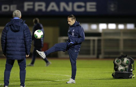 France's national soccer team player Franck Ribery controls the ball as he attends a training session at Clairefontaine, near Paris, Novembe France's national soccer team player Franck Ribery controls the ball as he attends a training session at Clairefontaine, near Paris, Novembe