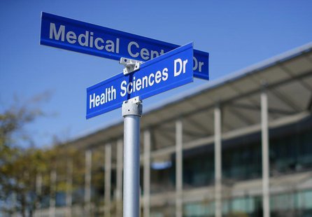 Street signs are pictured at the University of California San Diego (UCSD) in San Diego, California, February 28, 2013. REUTER/Mike Blake Street signs are pictured at the University of California San Diego (UCSD) in San Diego, California, February 28, 2013. REUTER/Mike Blake