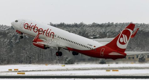 A German carrier Air Berlin aircraft takes off at Tegel airport in Berlin, March, 20, 2013. REUTERS/Fabrizio Bensch A German carrier Air Berlin aircraft takes off at Tegel airport in Berlin, March, 20, 2013. REUTERS/Fabrizio Bensch