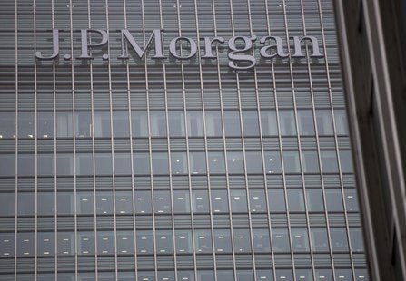 A sign is seen on the Canary Wharf offices of JP Morgan in London September 19, 2013. REUTERS/Neil Hall A sign is seen on the Canary Wharf offices of JP Morgan in London September 19, 2013. REUTERS/Neil Hall