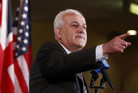 Riyad Mansour, the Palestinian ambassador to the United Nations, speaks to reporters at the U.N. headquarters in New York September 26, 2011 Riyad Mansour, the Palestinian ambassador to the United Nations, speaks to reporters at the U.N. headquarters in New York September 26, 2011