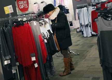 A woman shops for jeans at a J.C. Penney store in New York November 27, 2012. REUTERS/Shannon Stapleton A woman shops for jeans at a J.C. Penney store in New York November 27, 2012. REUTERS/Shannon Stapleton