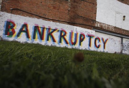 The word "Bankruptcy" is painted on the side of a building in Detroit, Michigan October 25, 2013. REUTERS/Joshua Lott The word "Bankruptcy" is painted on the side of a building in Detroit, Michigan October 25, 2013. REUTERS/Joshua Lott