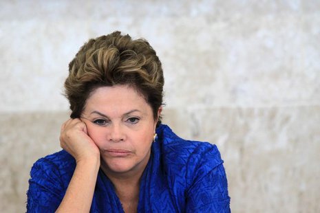 Brazil's President Dilma Rousseff attends the launching ceremony of sectoral plans for the mitigation of climate change at the meeting of th Brazil's President Dilma Rousseff attends the launching ceremony of sectoral plans for the mitigation of climate change at the meeting of th
