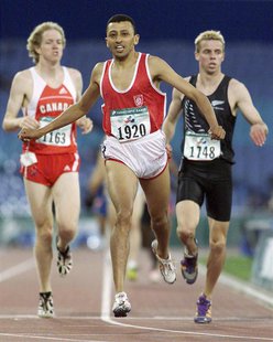 New Zealand's Tim Prendergast (R) competes in the 800 metres final at the eleventh Paralympic Games in Sydney in this file photograph dated New Zealand's Tim Prendergast (R) competes in the 800 metres final at the eleventh Paralympic Games in Sydney in this file photograph dated