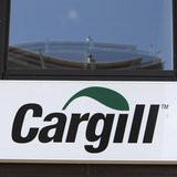 A logo is pictured on the building of Cargill International SA in Geneva August 4, 2009. REUTERS/Denis Balibouse A logo is pictured on the building of Cargill International SA in Geneva August 4, 2009. REUTERS/Denis Balibouse