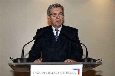 Philippe Varin, Chief Executive Officer of French carmaker PSA Peugeot Citroen, speaks to journalists at the Peugeot headquarters in Paris N Philippe Varin, Chief Executive Officer of French carmaker PSA Peugeot Citroen, speaks to journalists at the Peugeot headquarters in Paris N