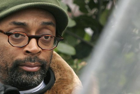 Film director Spike Lee poses during the making of his film, "Miracle at St. Anna", at Piazza del Popolo in downtown Rome, November 28, 2007 Film director Spike Lee poses during the making of his film, "Miracle at St. Anna", at Piazza del Popolo in downtown Rome, November 28, 2007