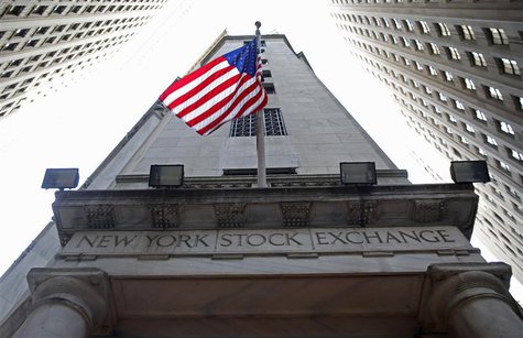 A flag flutters in the wind outside the New York Stock Exchange November 5, 2012. REUTERS/Chip East A flag flutters in the wind outside the New York Stock Exchange November 5, 2012. REUTERS/Chip East